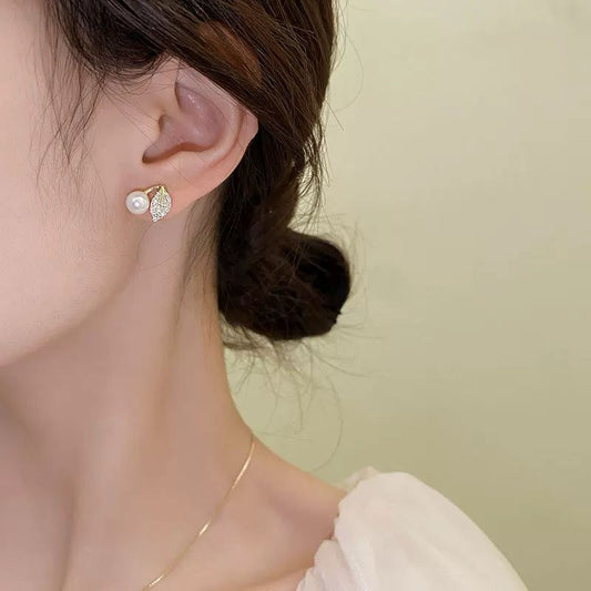 Pearls Women earring