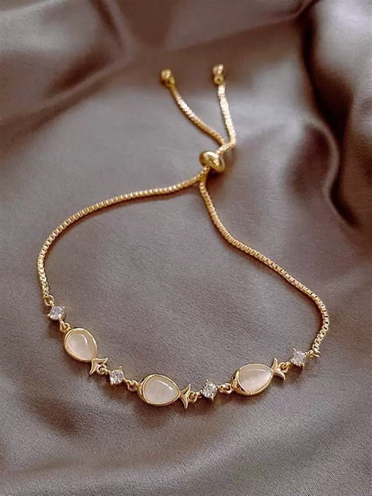 Cat Eye Stone Fish Bracelet