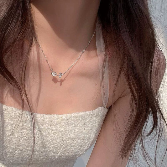 Sweet Cool Tulip Necklace