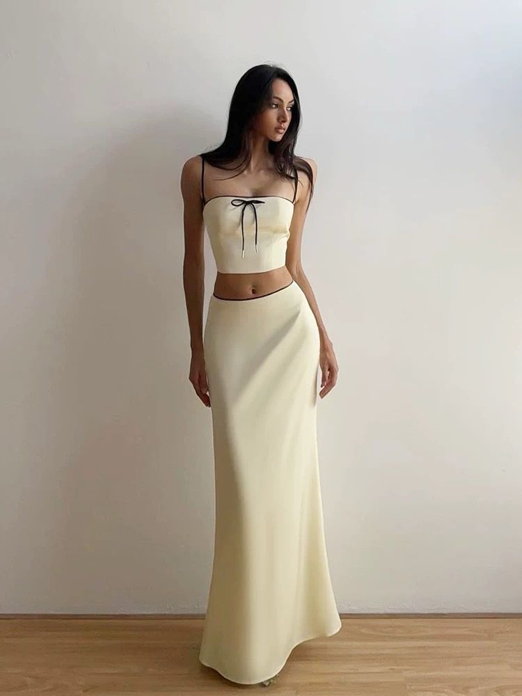 One-Shoulder Camisole High Waist Slim Flared Skirt