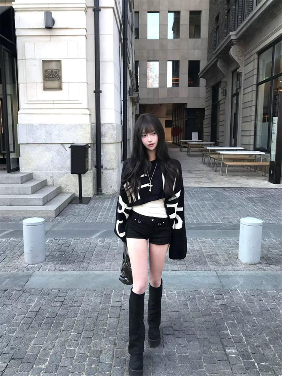 Uni Pandaa Woollen Pull-Over