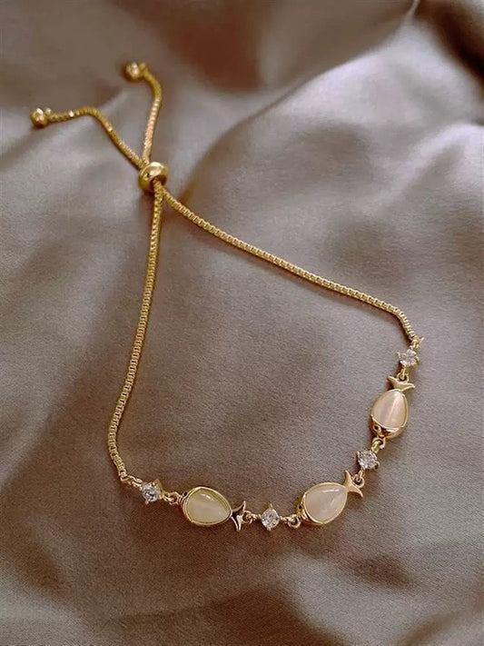 Cat Eye Stone Fish Bracelet