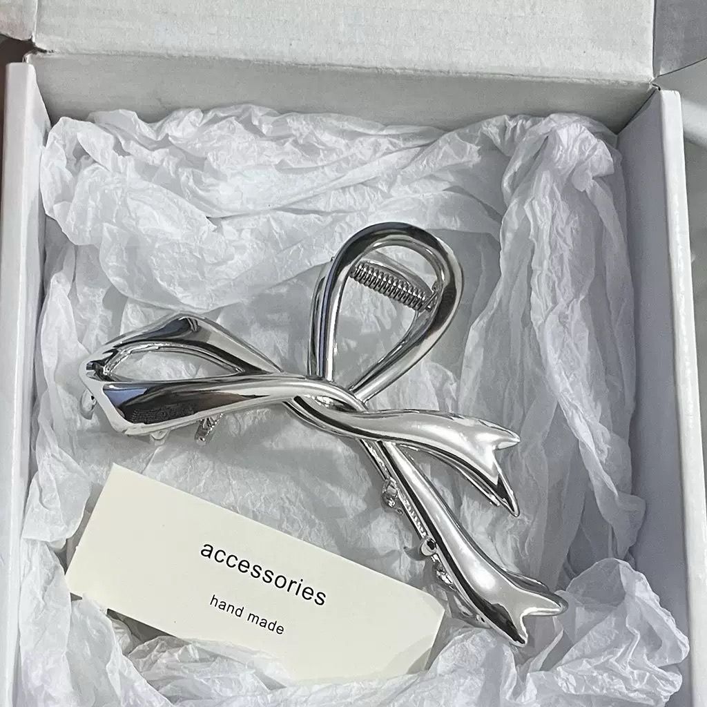 Streamer Bow Hairpin