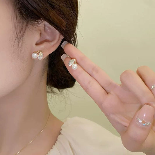 Pearls Women earring